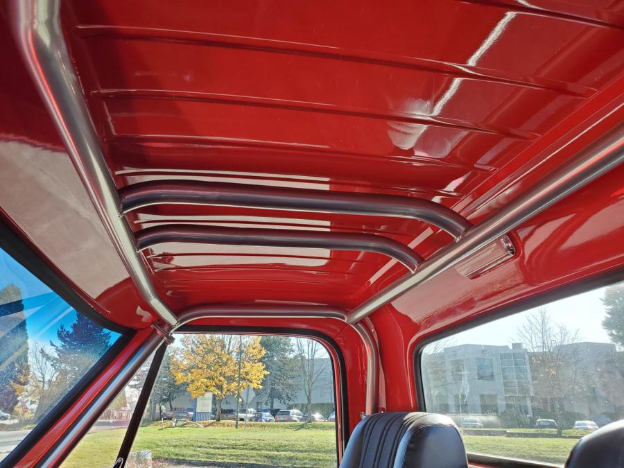 Интерьер Chevrolet K5 Blazer 4x4 Custom 1969 года  (фото 52 из 85)